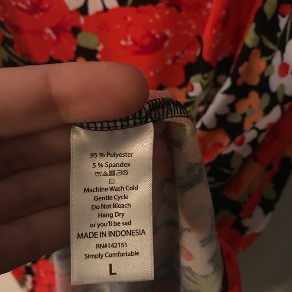 Lularoe Irma - Picture 4 of 4